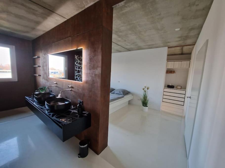 Exklusives Design-Penthouse Mc1 Apartment ซิลิเงนชตัดท์ ภายนอก รูปภาพ